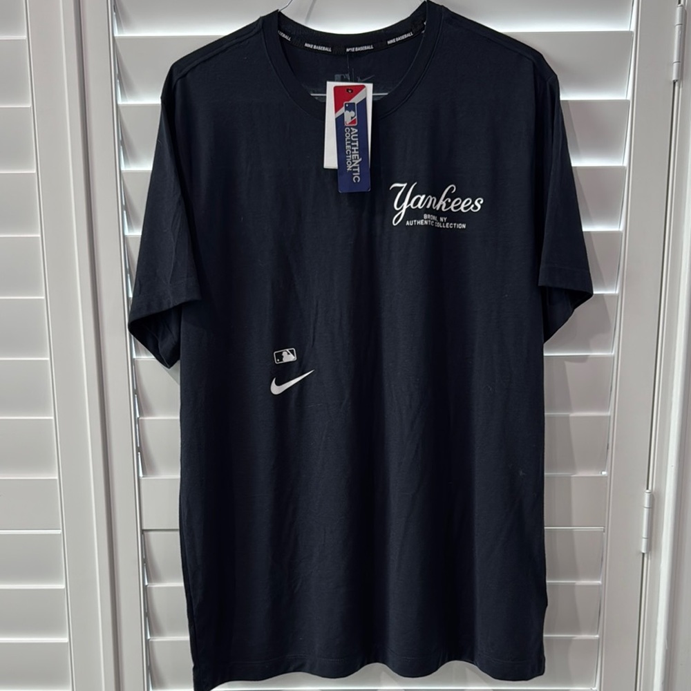 Nike Black Short Sleeve Tee Classic Crew Neck-XL-NWT